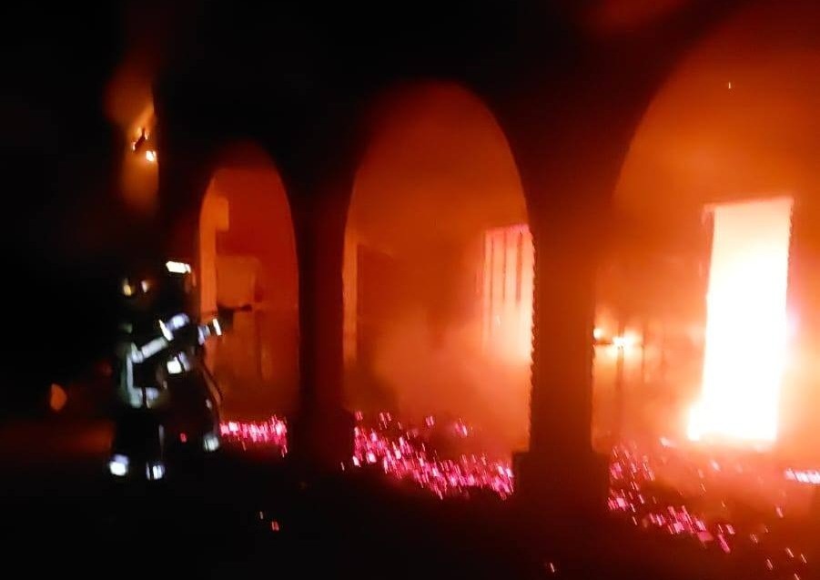 Una familia santiagueña perdió todo en el incendio de su casa